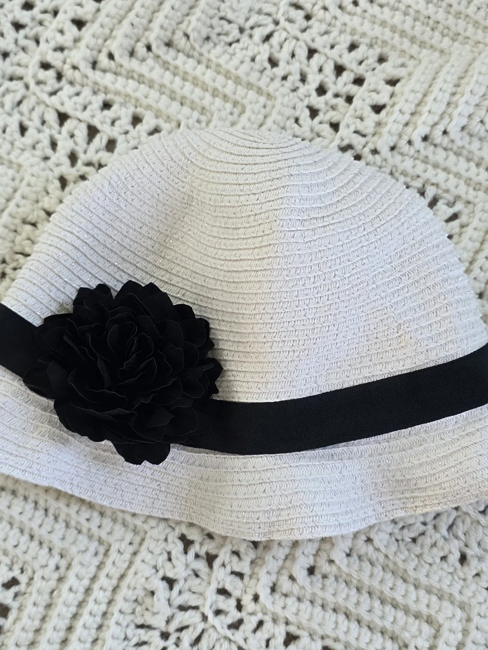 White House Black Market White Hat with Black Floral Accent